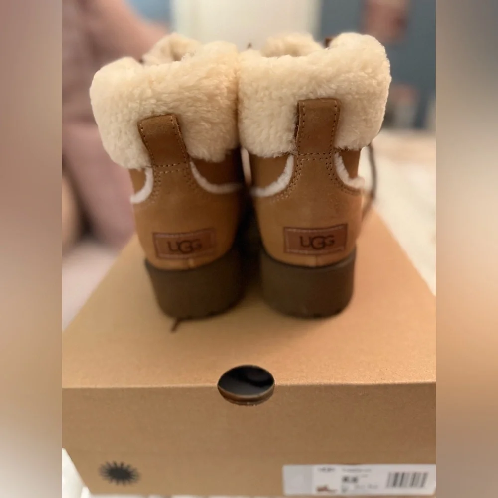 NIB UGG Brodie Fur Winter Boots
